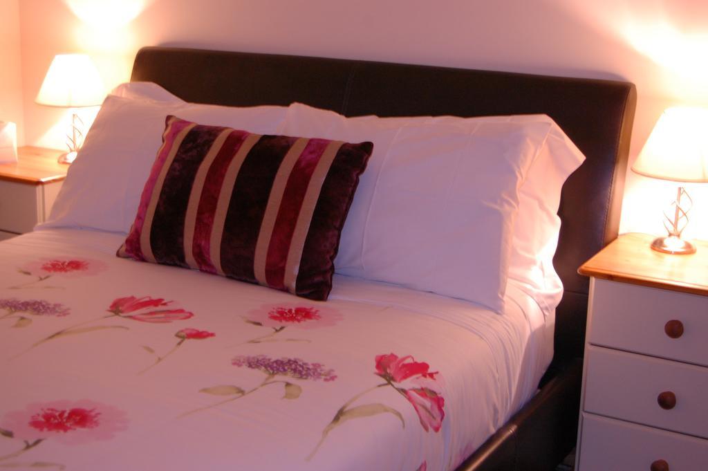 Dawn Break Bed & Breakfast Largs Phòng bức ảnh