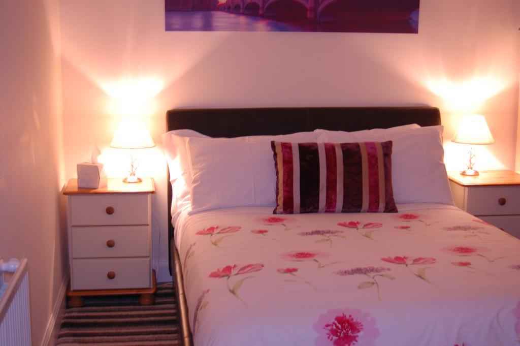 Dawn Break Bed & Breakfast Largs Phòng bức ảnh