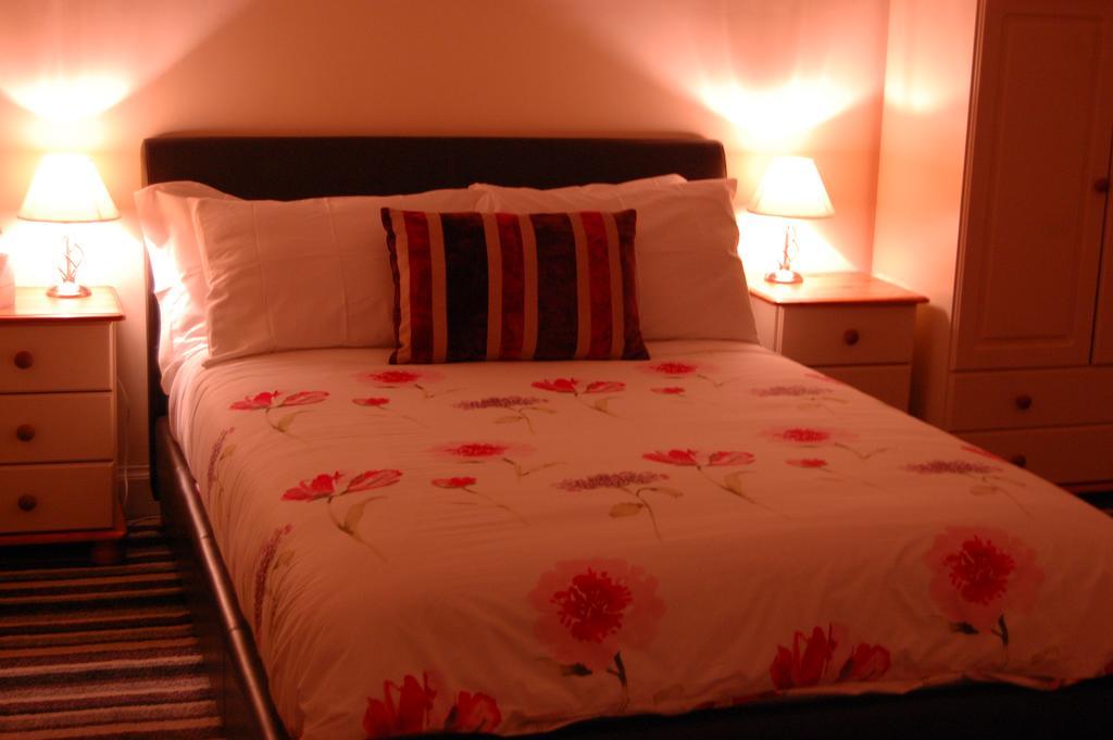 Dawn Break Bed & Breakfast Largs Phòng bức ảnh