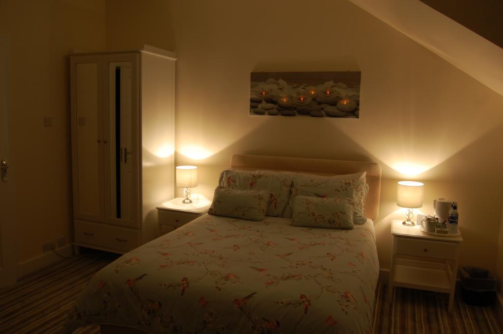 Dawn Break Bed & Breakfast Largs Phòng bức ảnh