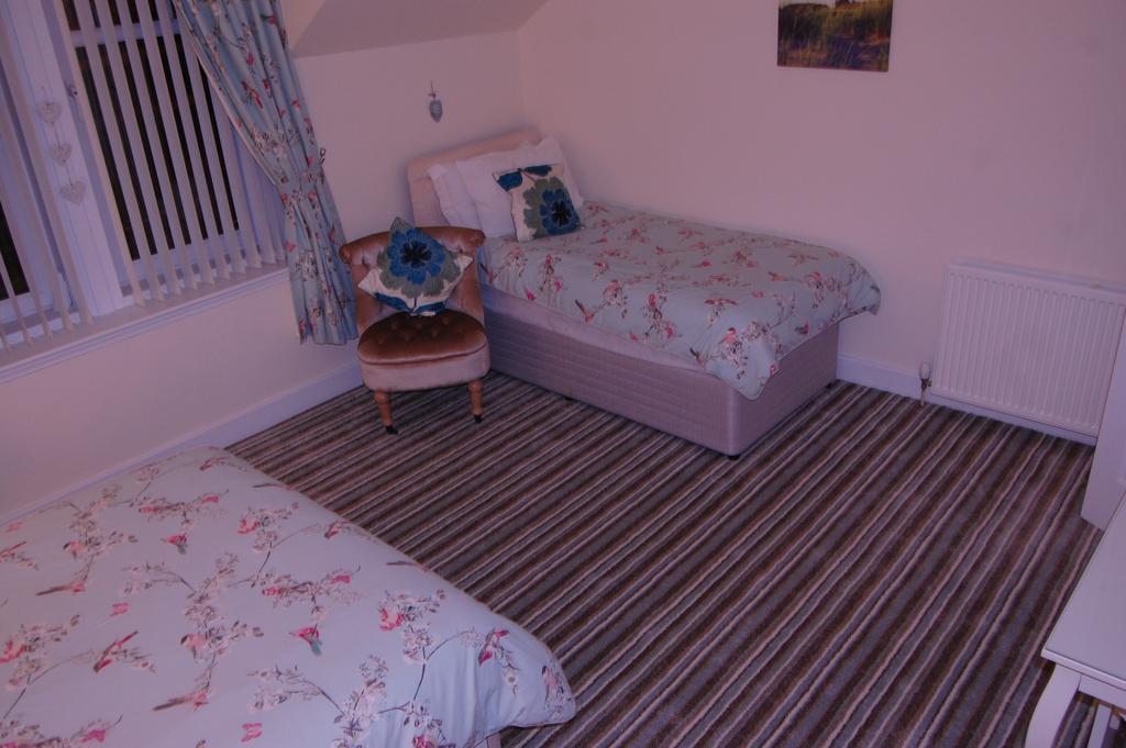 Dawn Break Bed & Breakfast Largs Phòng bức ảnh